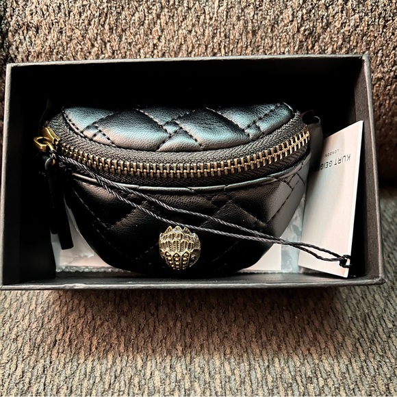 NEW with TAGS KURT GEIGER LONDON KENSINGTON Black Leather WRISTLET BAG With Box - Picture 4 of 6